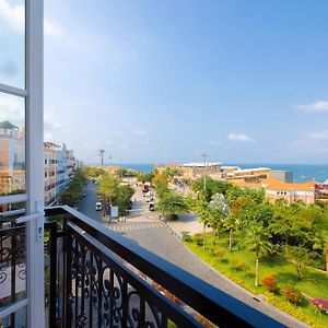Deluxe Double or Twin Room Ocean View